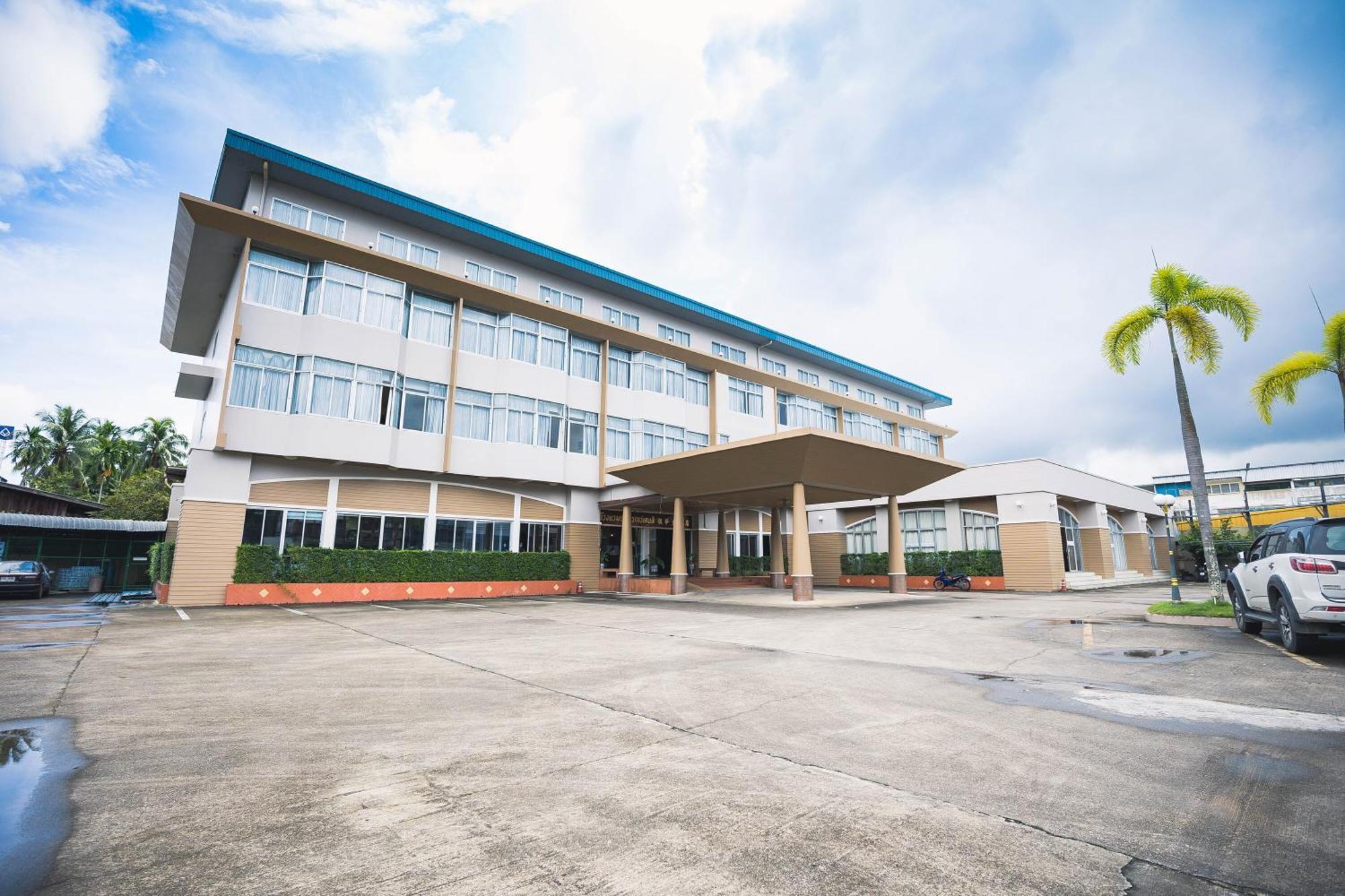 Chumphon Gardens Hotel Kültér fotó