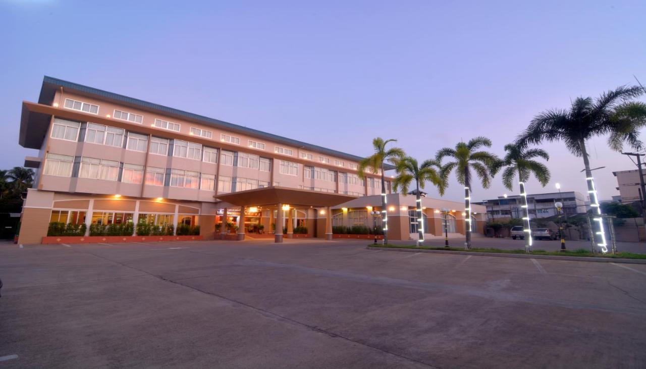 Chumphon Gardens Hotel Kültér fotó